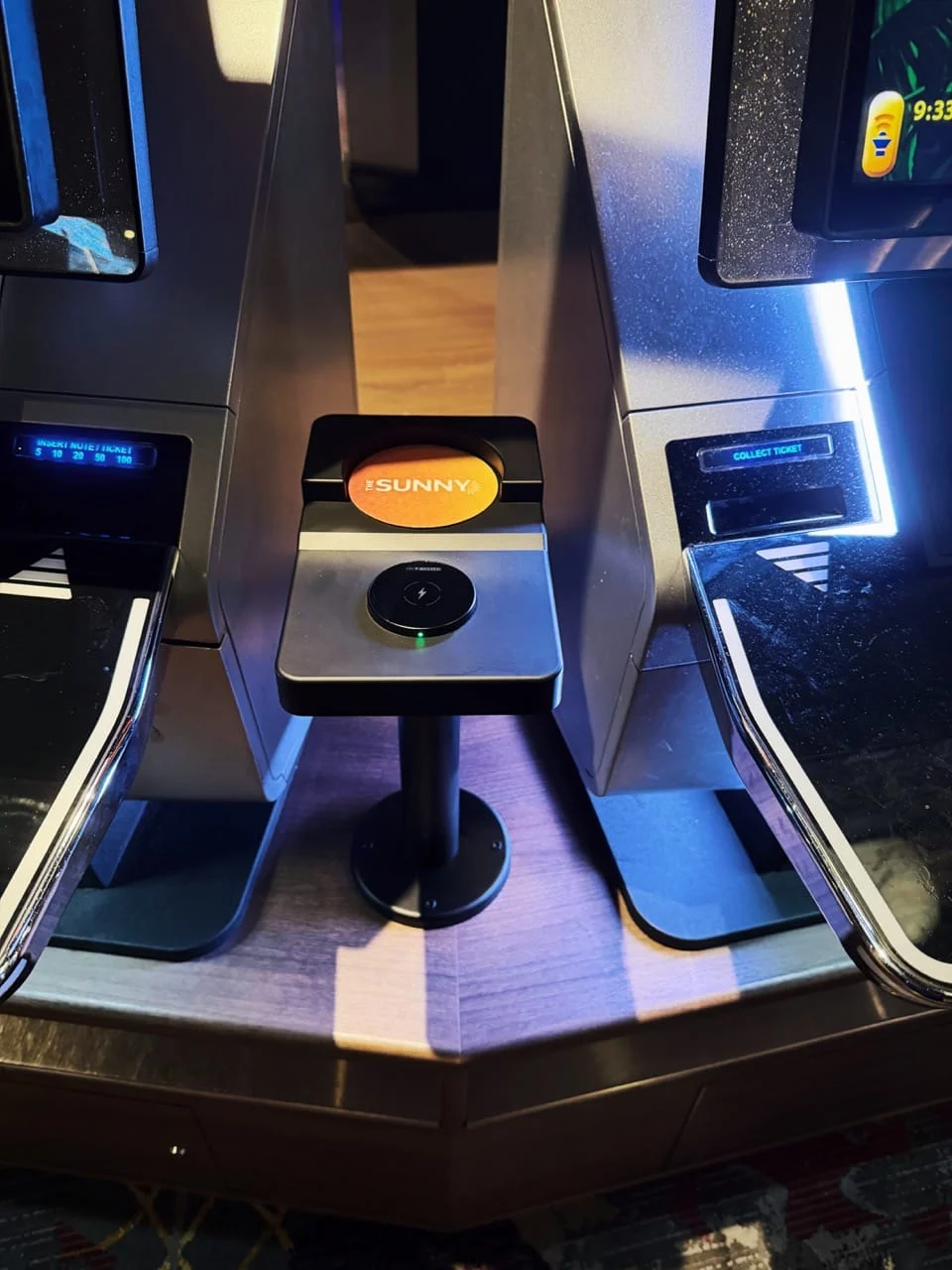 Wireless charging at The Sunny, photo 1 of 9
